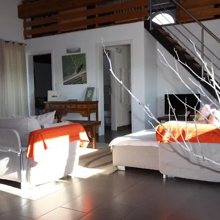 Domaine De Cazaban Apartment